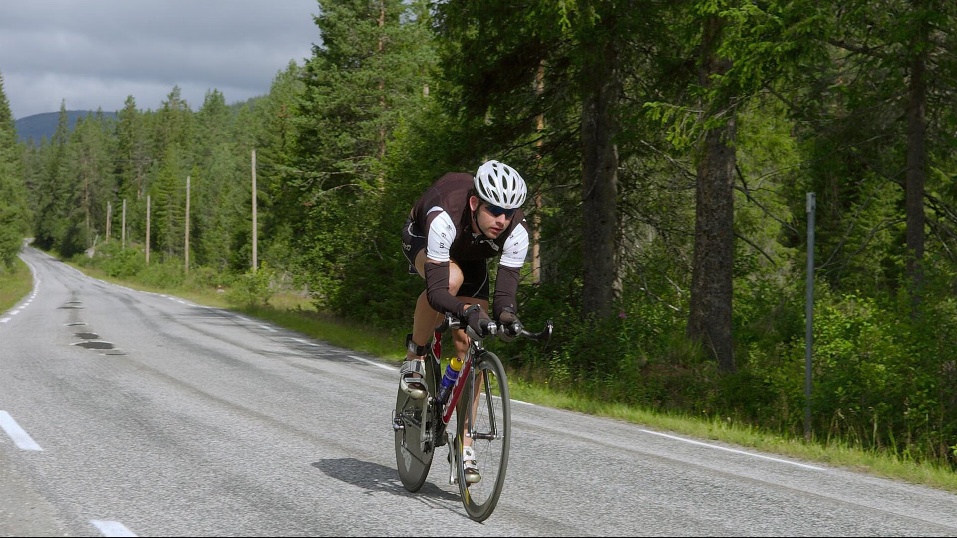 开云体育APP下载-克罗地亚狂想曲，贝蒂斯关键战突围，如何成为F1年度争冠的隐秘焦点？